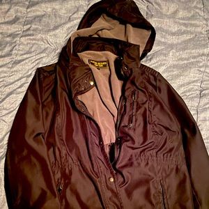 Marvin Richard’s women’s XL jacket